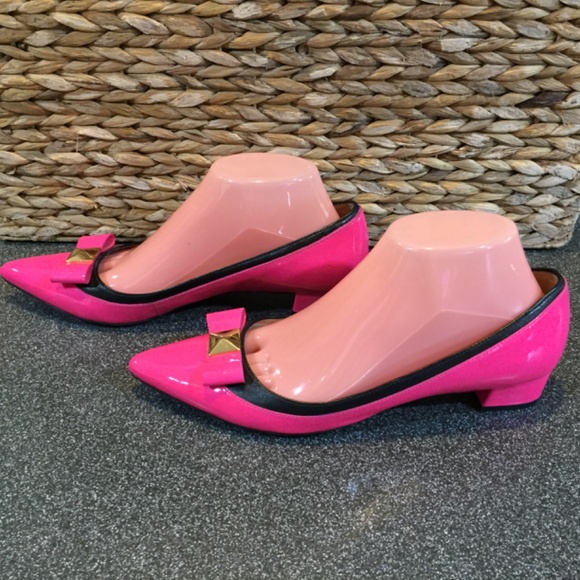 Kate Spade Pink Pointy Toe Shoes with Bow & Gold Accents - Picture 7 of 14